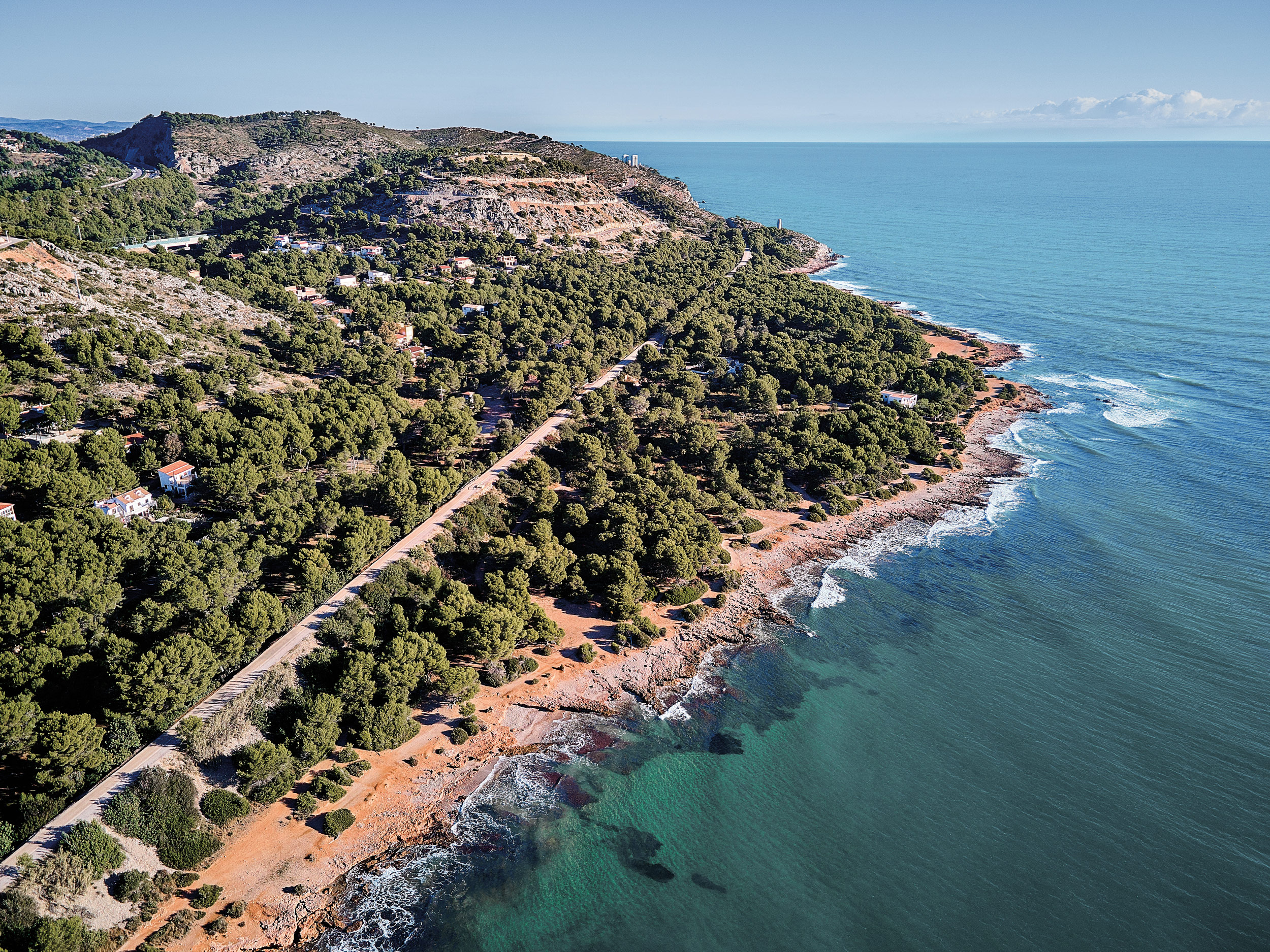 forest-sea-beach-blue-rocks-sunny-aerial-castellon-oropesa-renega_t20_3djky3-1-1 forest-sea-beach-blue-rocks-sunny-aerial-castellon-oropesa-renega_t20_3djky3-1-1